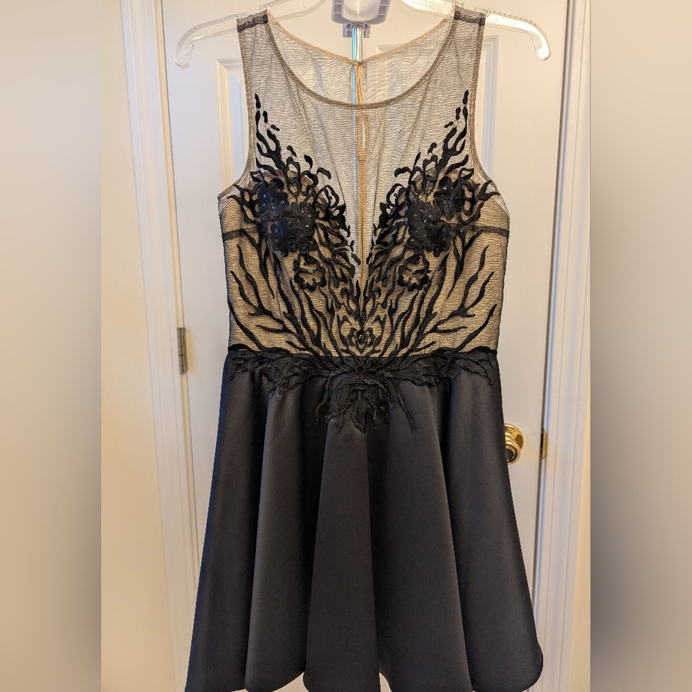 Black Label Cream and Black Prom Dress